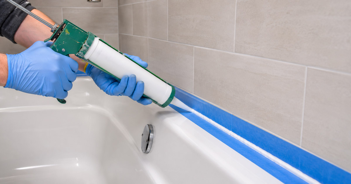 Lee más sobre el artículo Cómo calafatear (caulk) el baño y la cocina correctamente