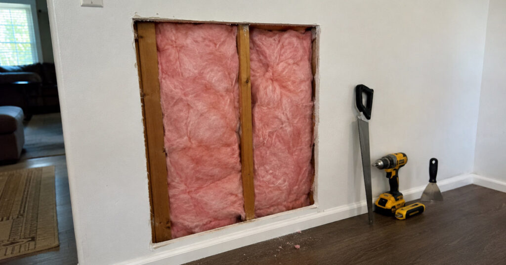 cómo agregar aislamiento a una pared interior paso a paso